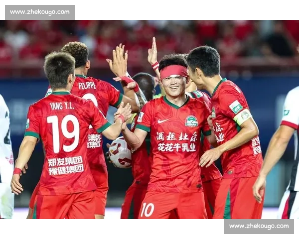 河南队严正回应成都球迷恶意侮辱:喷涂脏话、亵渎足球文化 河南队严正回应成都球迷恶意侮辱:喷涂脏话、亵渎足球文化