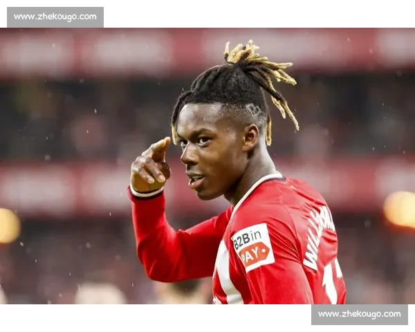 拉什福德转会巴萨倒计时？曼联 3000 万欧标价难倒西甲豪门，球员自降薪资表忠心