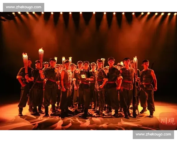 杨程晒与马斯切拉诺合影：昔日战友的足球情缘与执教征程的期许