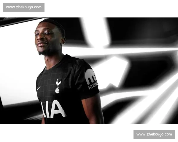 热刺 5000 万镑报价库杜斯，西汉姆坚持 8500 万英镑底线