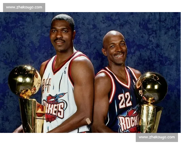 鲨鱼三连冠：35+15 统治级中锋，NBA 历史唯一三连 FMVP 的内线神话