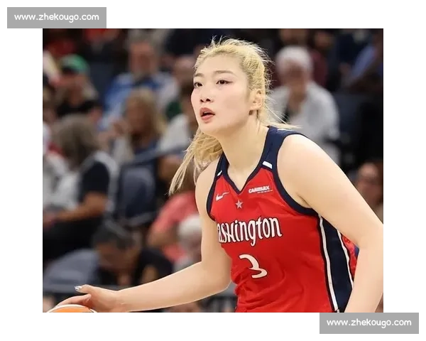 女篮 67 分大胜夜却迎致命打击!李梦退出 + 李月汝留美,亚洲杯双核缺席 女篮 67 分大胜夜却迎致命打击!李梦退出 + 李月汝留美,亚洲杯双核缺席